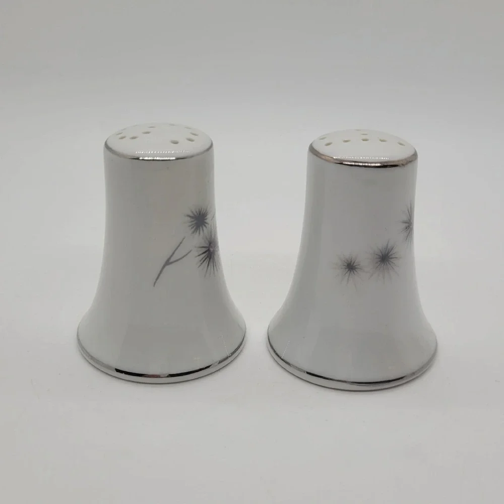 Vintage Japan MCM Salt and Pepper Shakers White Silver Trim Floral Starburst 3